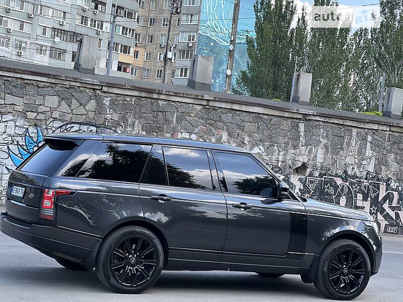 Внедорожник / Кроссовер Land Rover Range Rover 2017 в Киеве