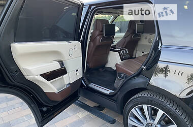 Внедорожник / Кроссовер Land Rover Range Rover 2017 в 