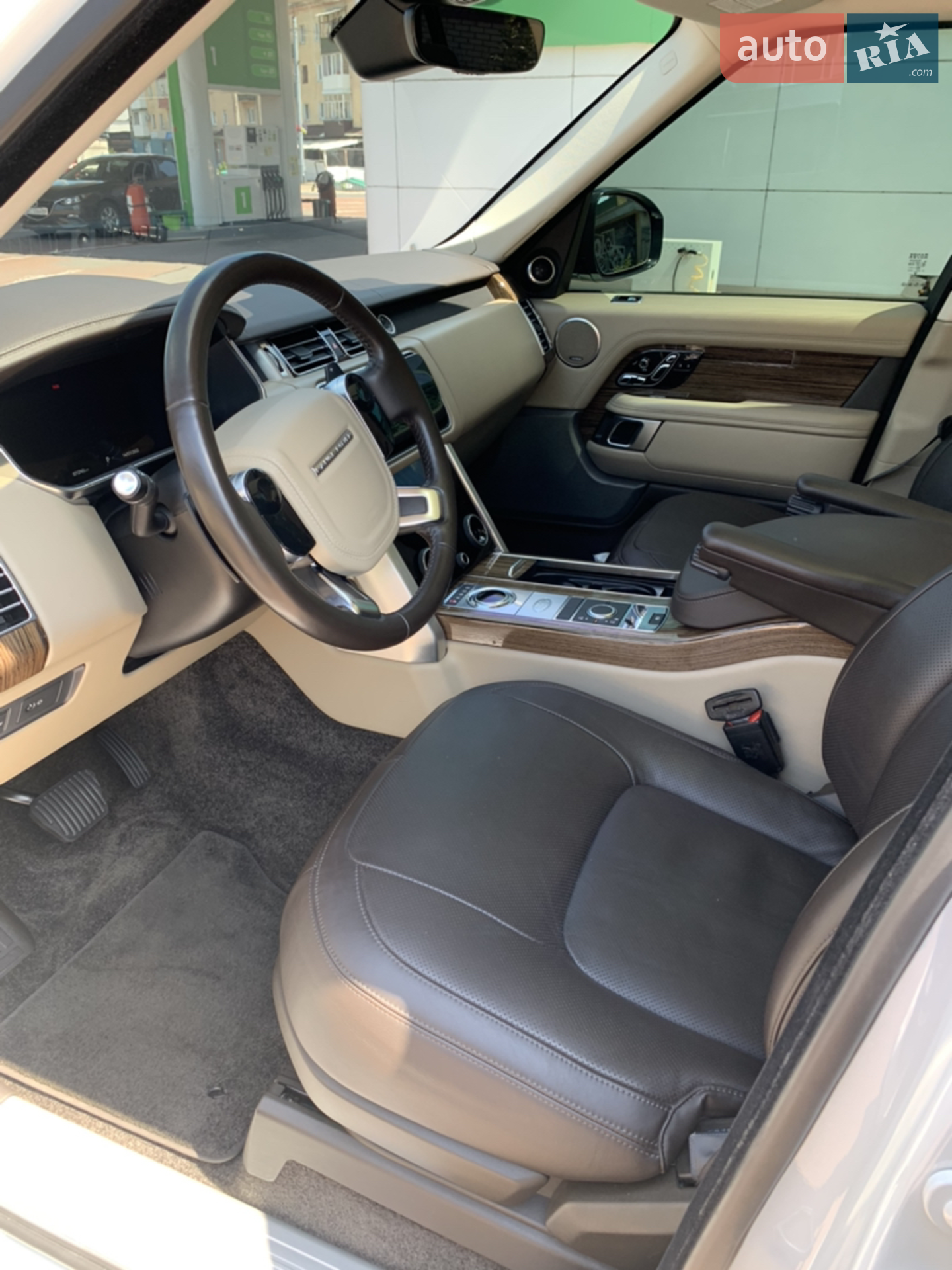 2018 Land Rover Range Rover - мініатюра 13