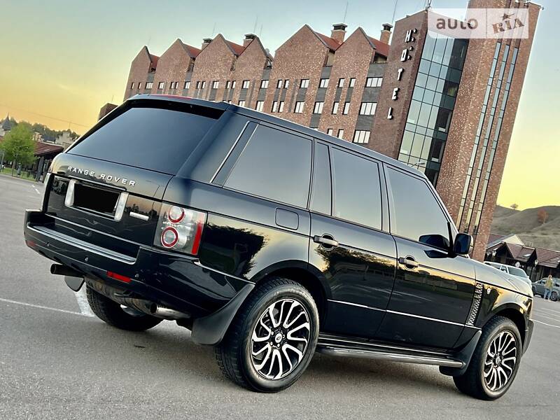 Внедорожник / Кроссовер Land Rover Range Rover 2010 в Киеве