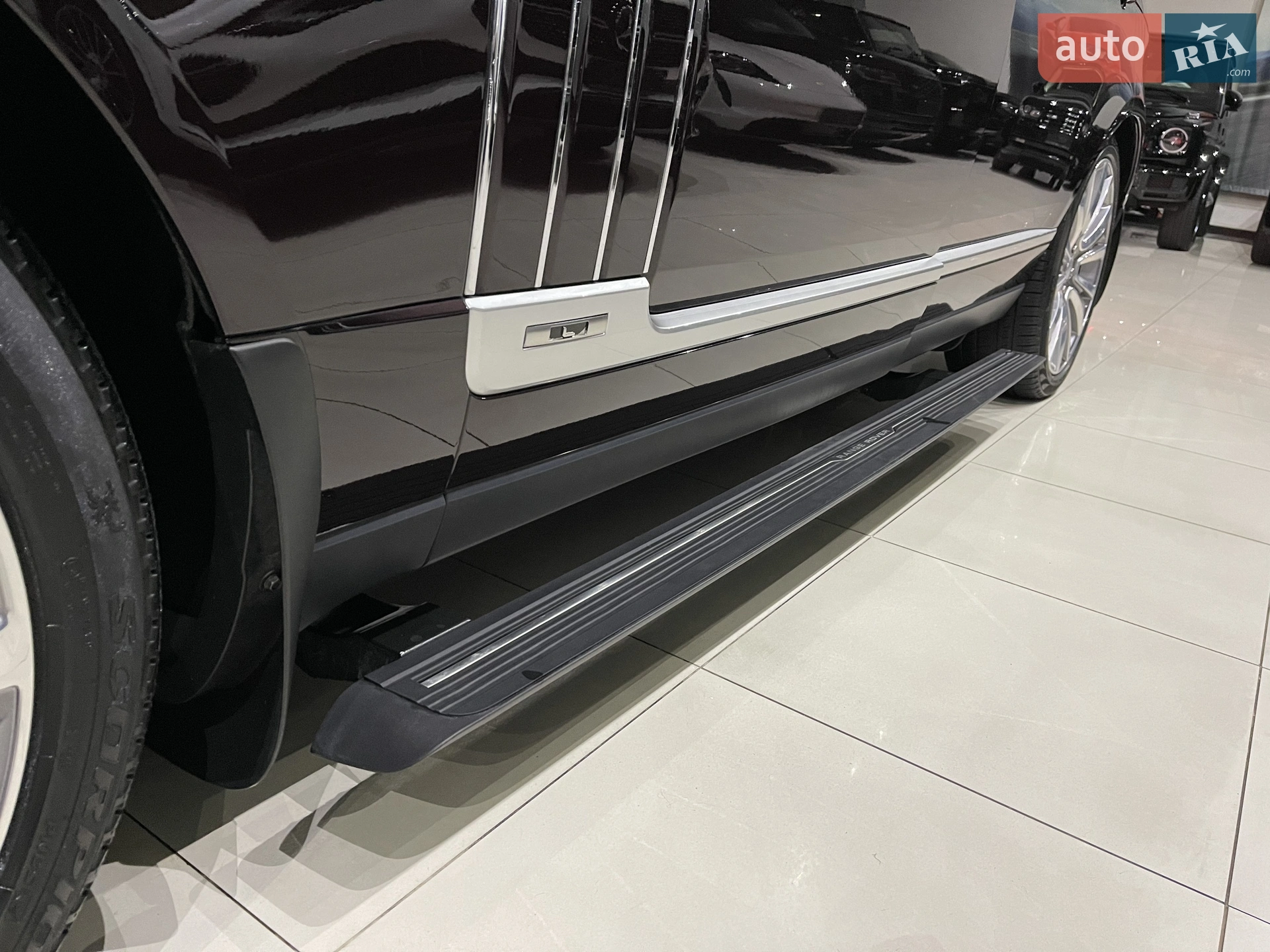 2020 Land Rover Range Rover - мініатюра 19