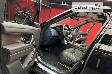 Внедорожник / Кроссовер Land Rover Range Rover 2022 в 
