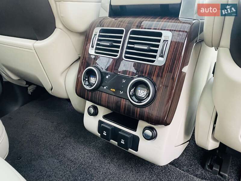 Внедорожник / Кроссовер Land Rover Range Rover 2020 в Киеве