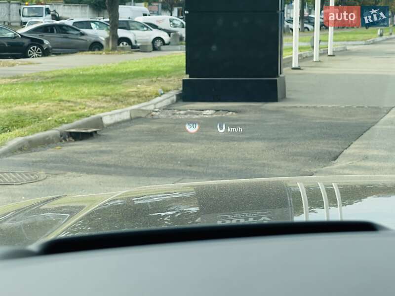 Внедорожник / Кроссовер Land Rover Range Rover 2020 в Киеве