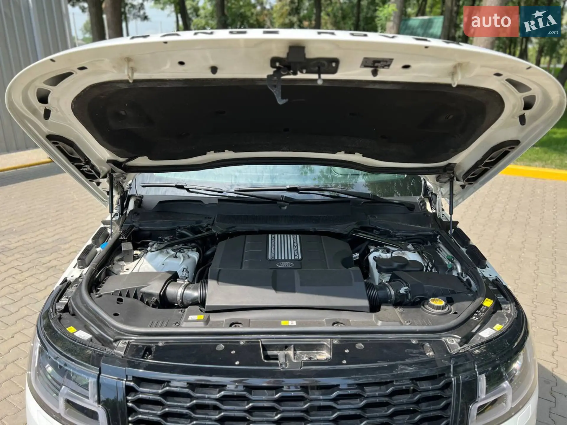 2018 Land Rover Range Rover - мініатюра 16
