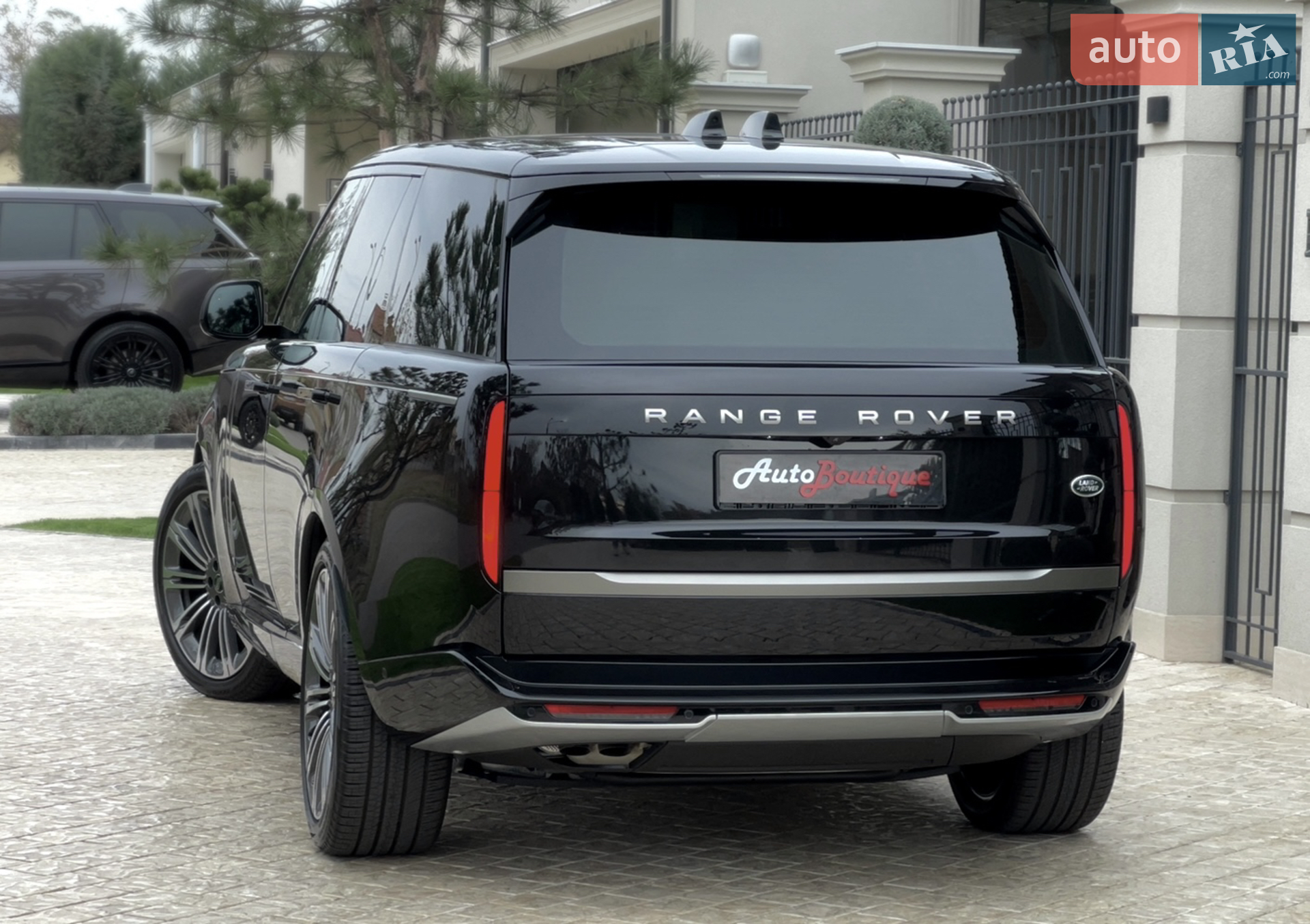 2023 Land Rover Range Rover - мініатюра 12