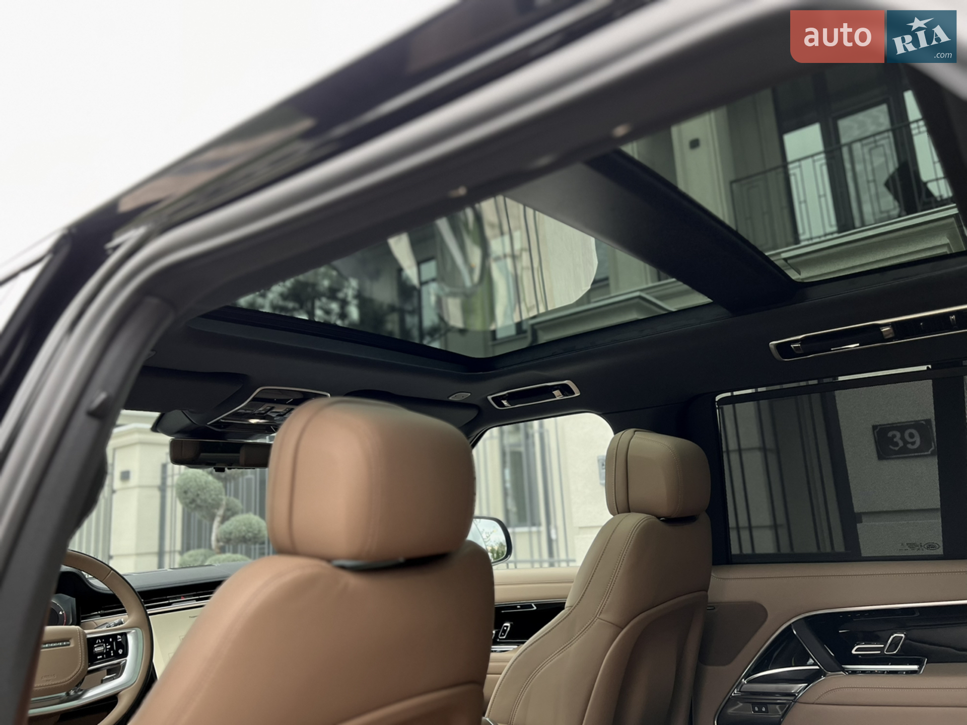 2023 Land Rover Range Rover - мініатюра 39