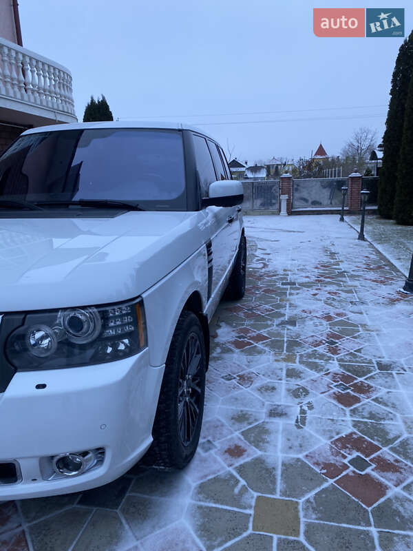 Позашляховик / Кросовер Land Rover Range Rover 2011 в Чернівцях