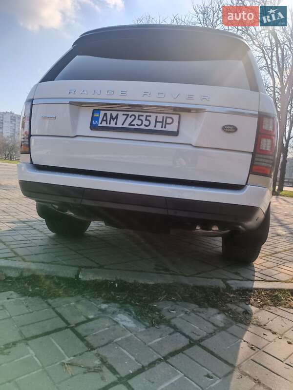 Внедорожник / Кроссовер Land Rover Range Rover 2014 в Киеве