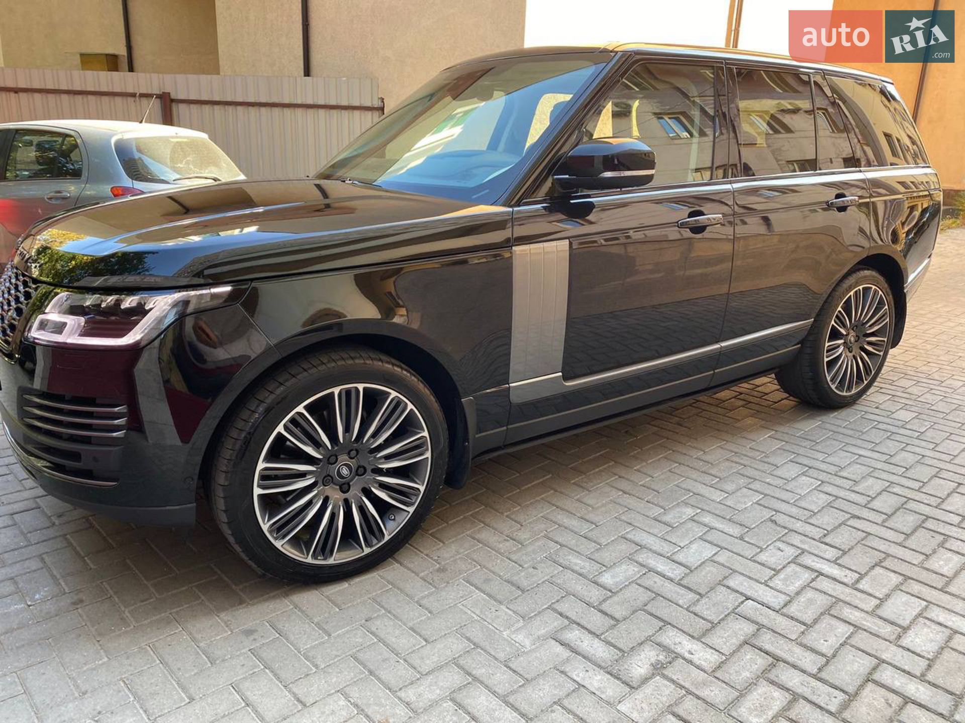 2020 Land Rover Range Rover - мініатюра 8