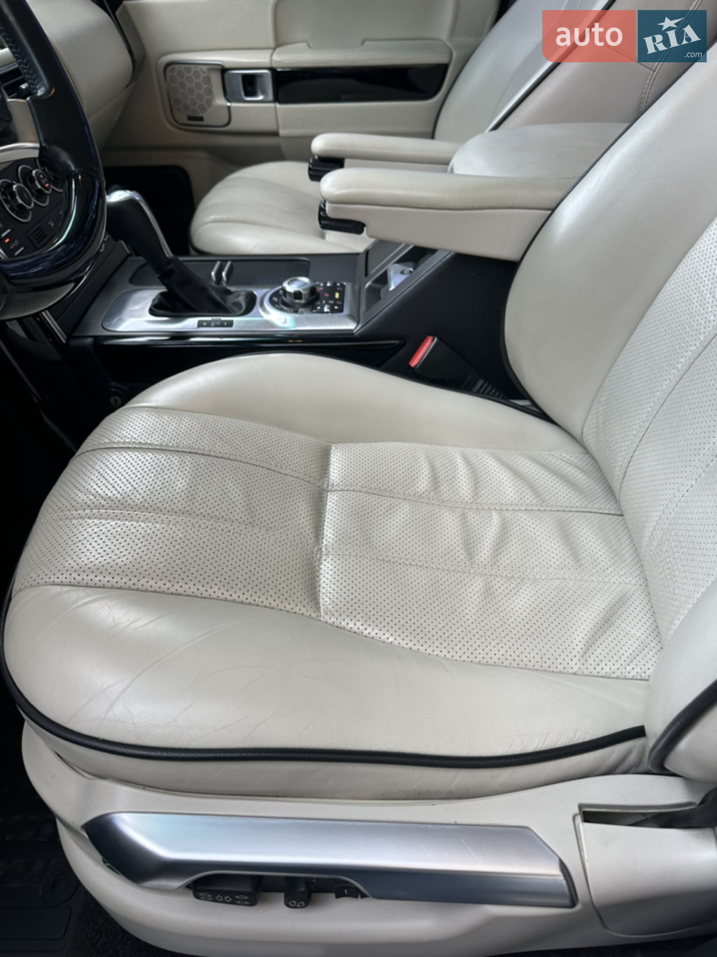 2010 Land Rover Range Rover - мініатюра 9