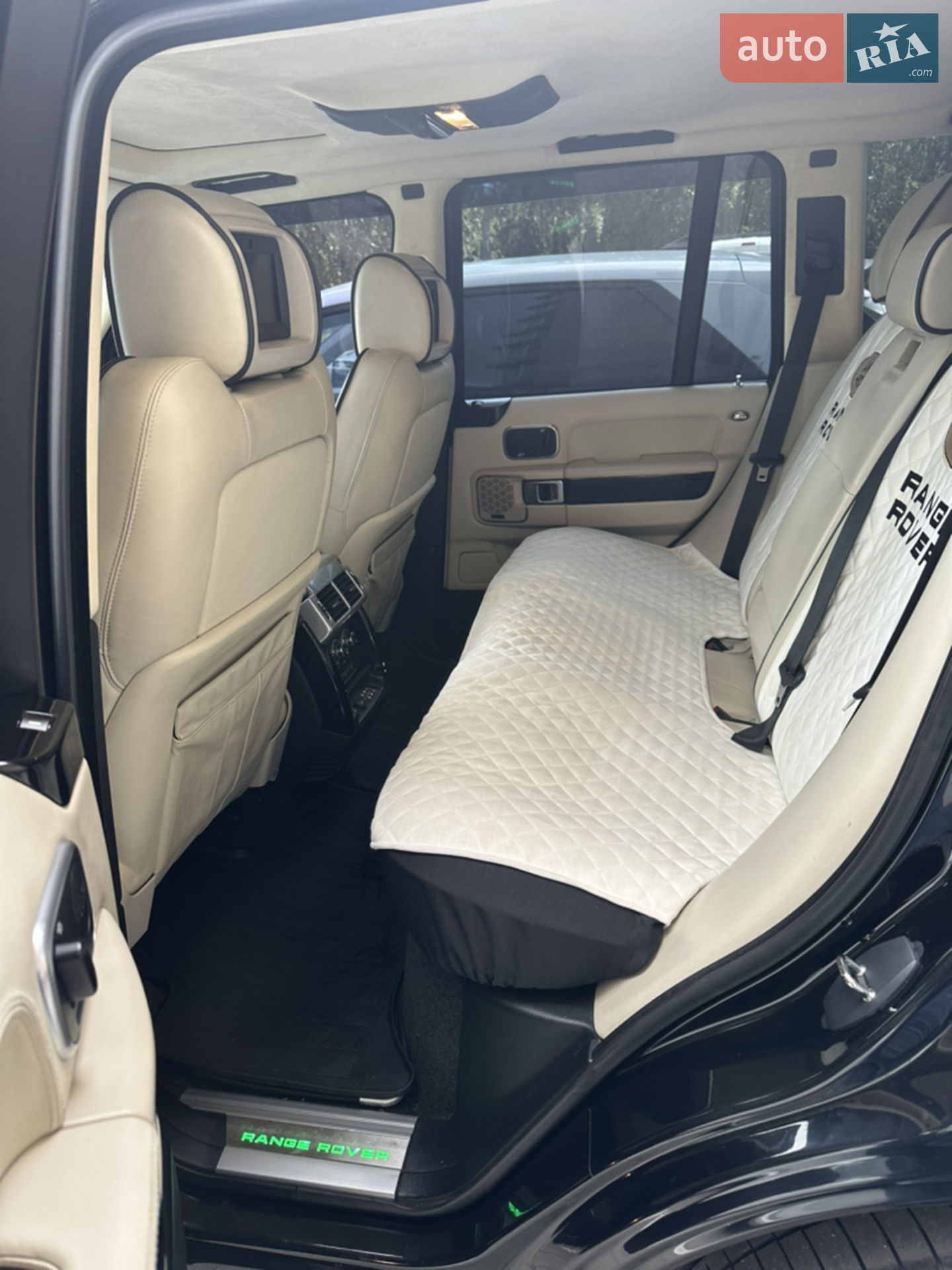 2010 Land Rover Range Rover - мініатюра 13