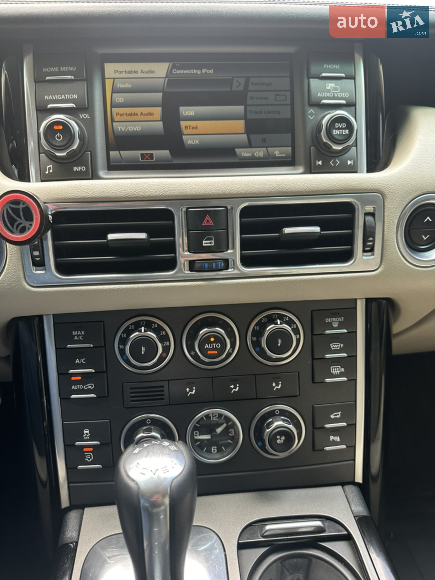 2010 Land Rover Range Rover - мініатюра 22