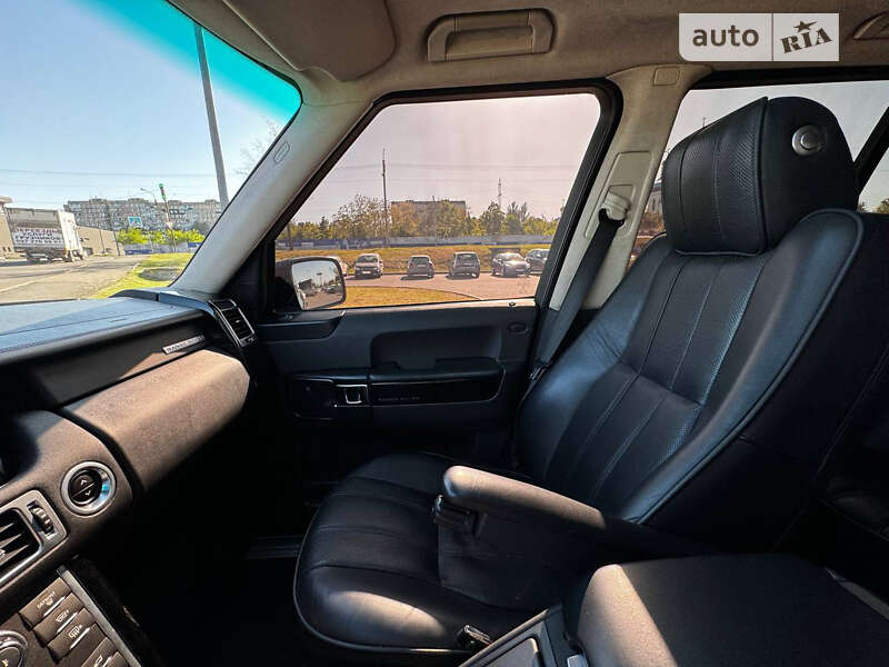 Внедорожник / Кроссовер Land Rover Range Rover 2012 в Кривом Роге