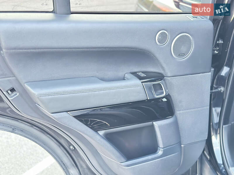 Внедорожник / Кроссовер Land Rover Range Rover 2016 в Ровно