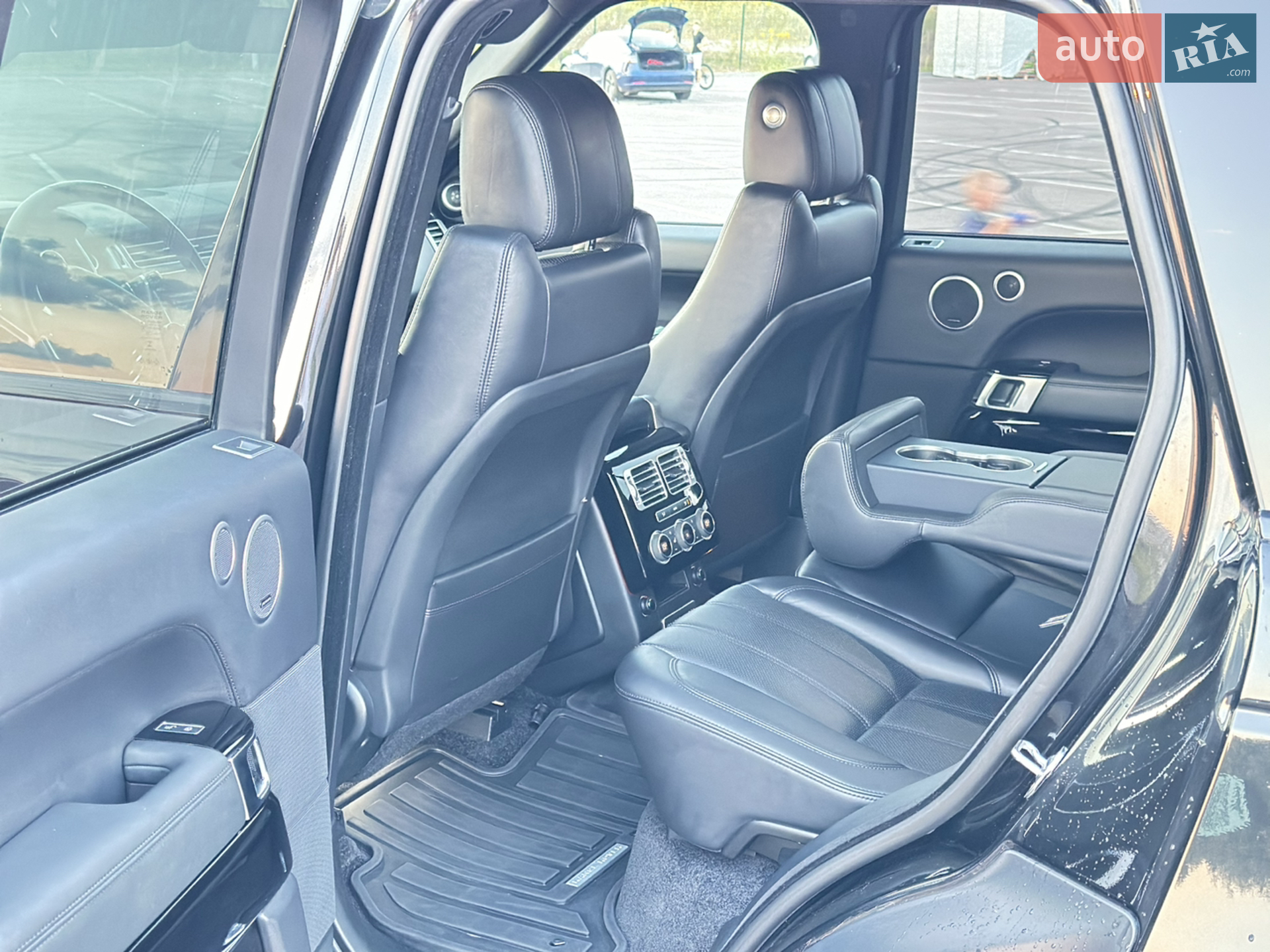 2016 Land Rover Range Rover - мініатюра 30