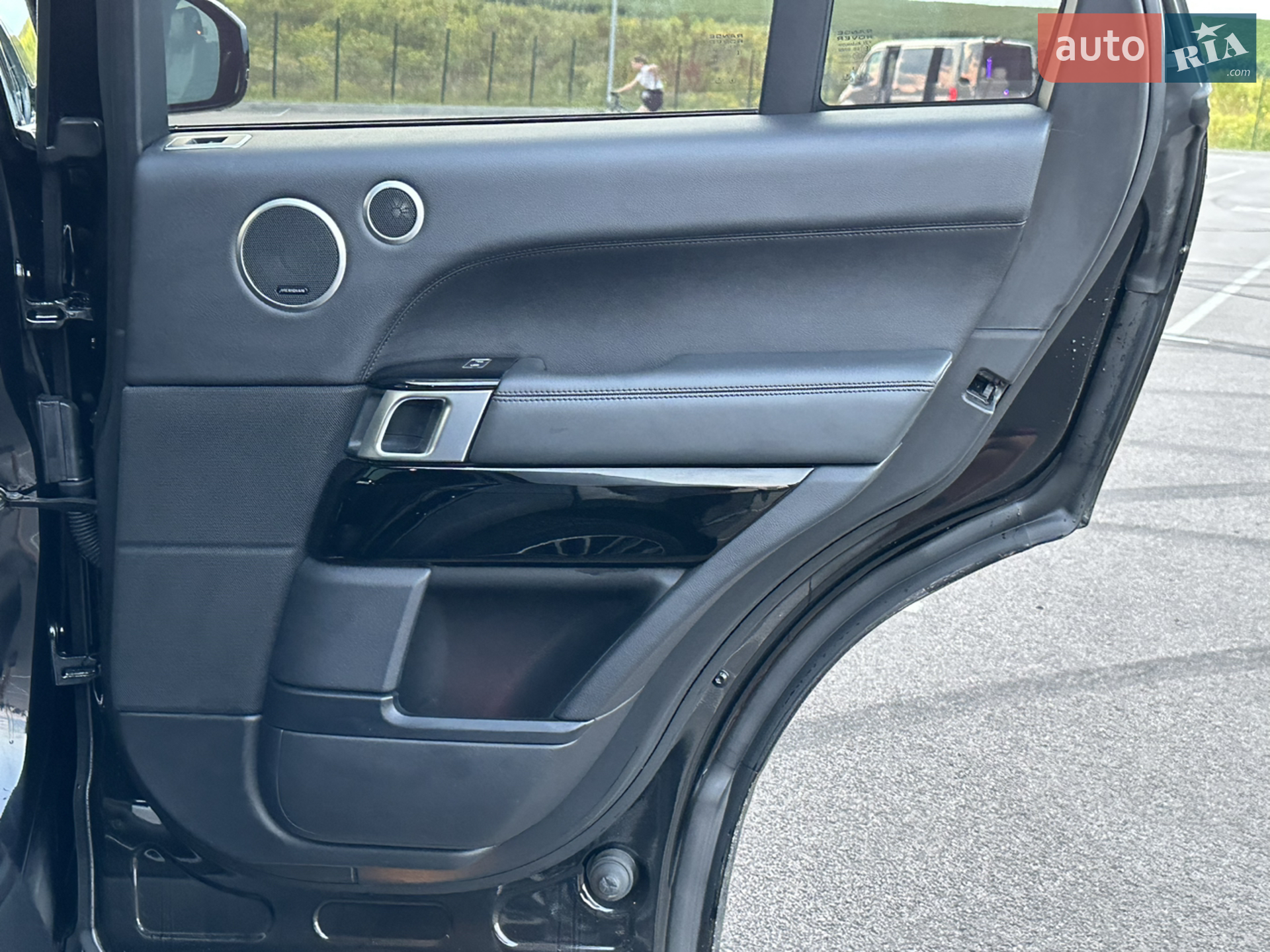 2016 Land Rover Range Rover - мініатюра 35