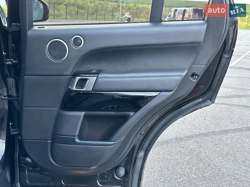 Внедорожник / Кроссовер Land Rover Range Rover 2016 в Ровно