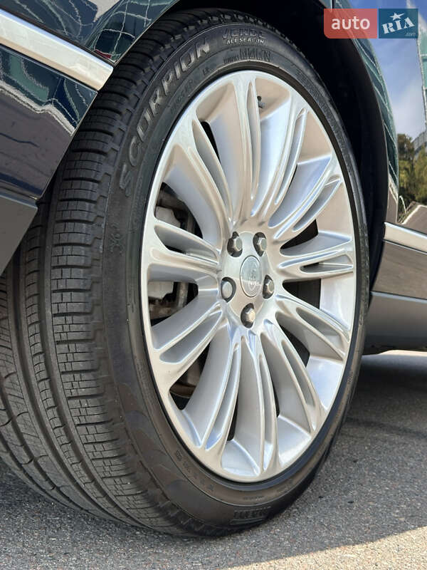 Внедорожник / Кроссовер Land Rover Range Rover 2020 в Николаеве