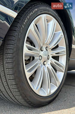 Внедорожник / Кроссовер Land Rover Range Rover 2020 в 