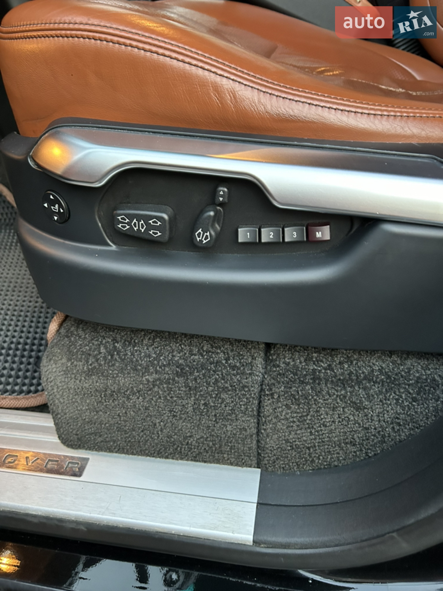 2011 Land Rover Range Rover - мініатюра 15