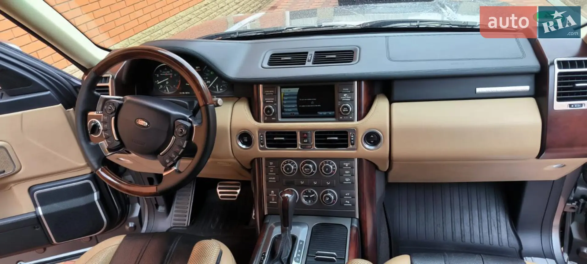 2010 Land Rover Range Rover - мініатюра 13