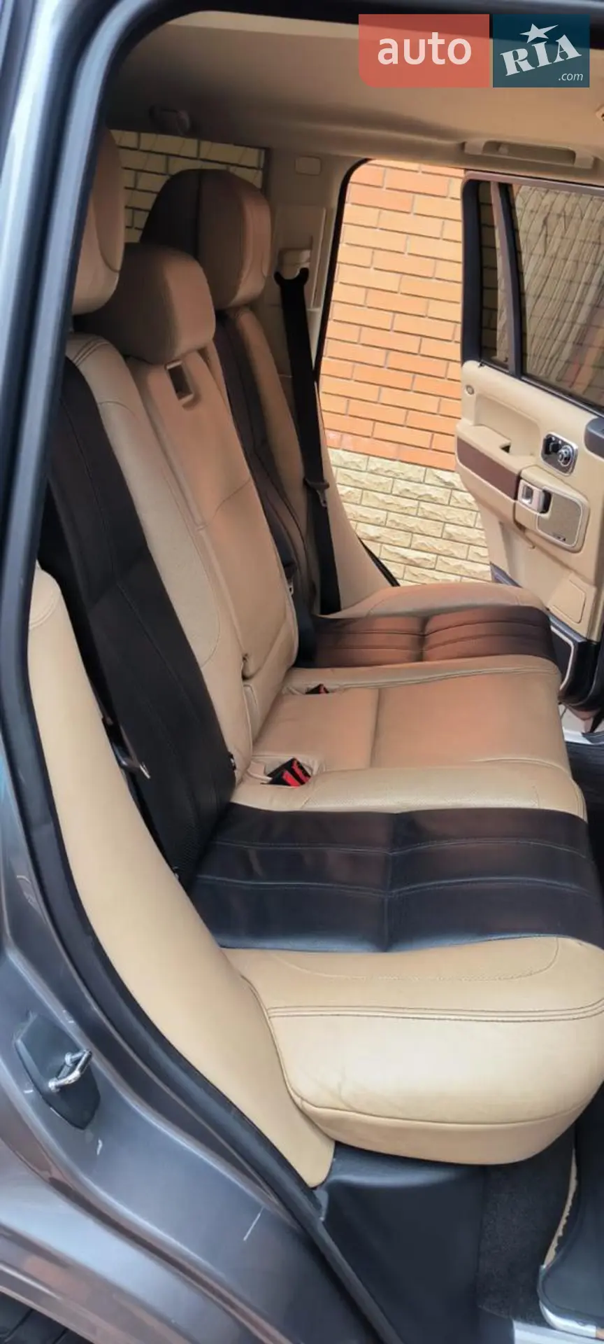2010 Land Rover Range Rover - мініатюра 18