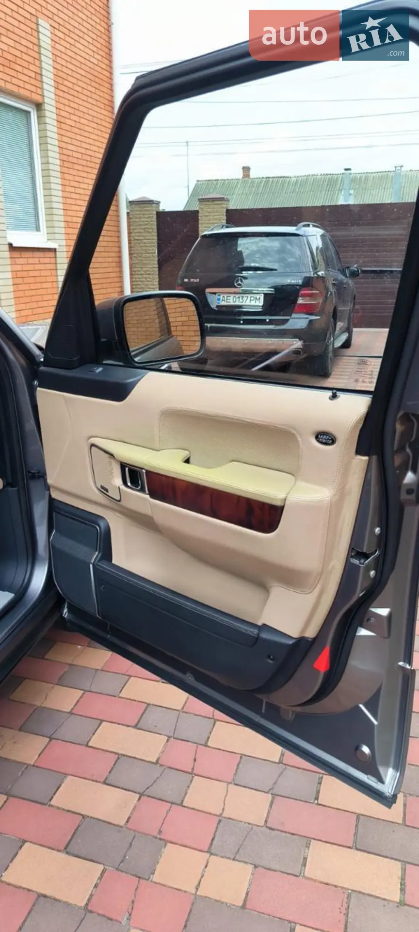 2010 Land Rover Range Rover - мініатюра 23