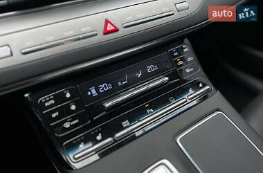 Внедорожник / Кроссовер Land Rover Range Rover 2012 в 