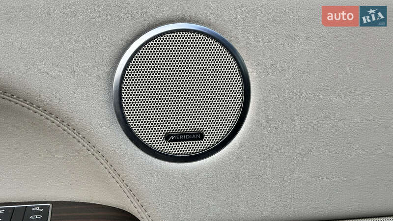 Внедорожник / Кроссовер Land Rover Range Rover 2015 в Киеве