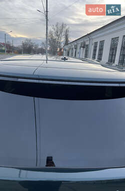 Внедорожник / Кроссовер Land Rover Range Rover 2014 в 