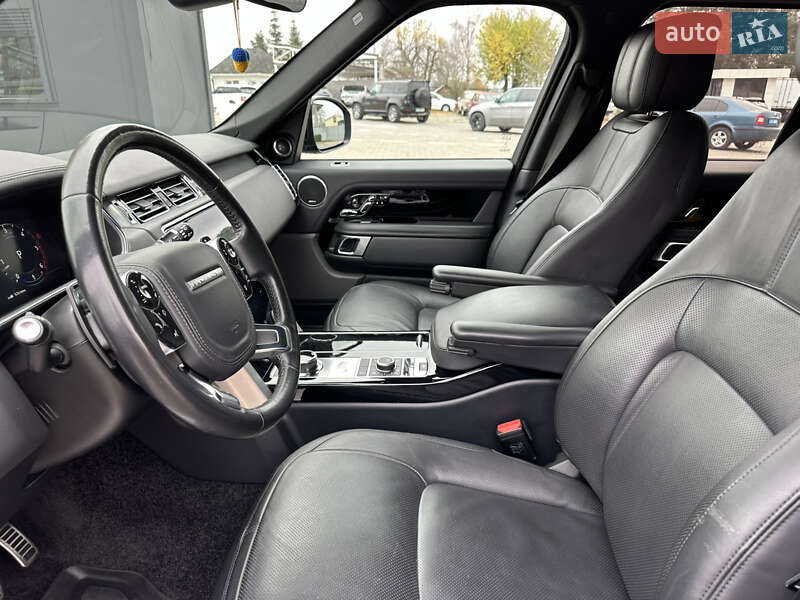 Позашляховик / Кросовер Land Rover Range Rover 2018 в Чернівцях