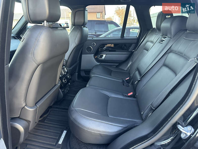 Позашляховик / Кросовер Land Rover Range Rover 2018 в Чернівцях