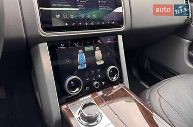 Внедорожник / Кроссовер Land Rover Range Rover 2018 в 