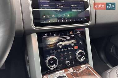 Внедорожник / Кроссовер Land Rover Range Rover 2018 в 