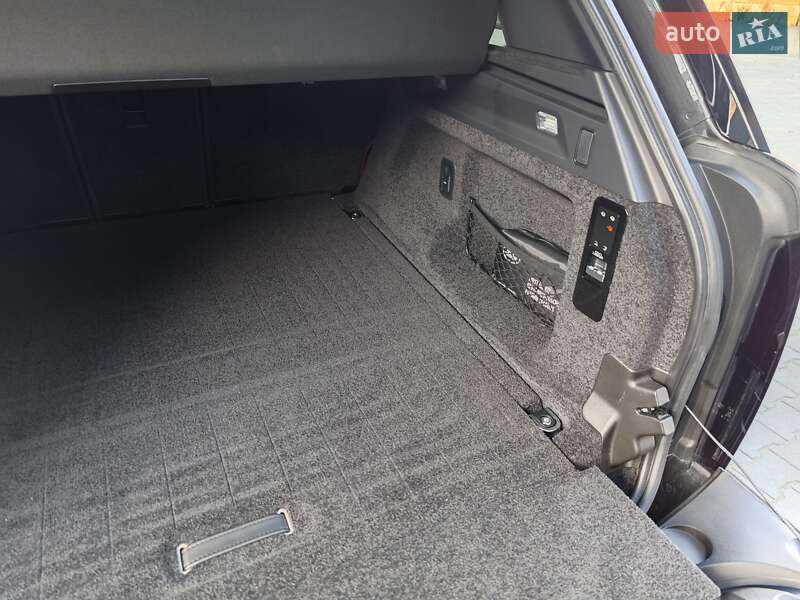 Внедорожник / Кроссовер Land Rover Range Rover 2023 в Дубно