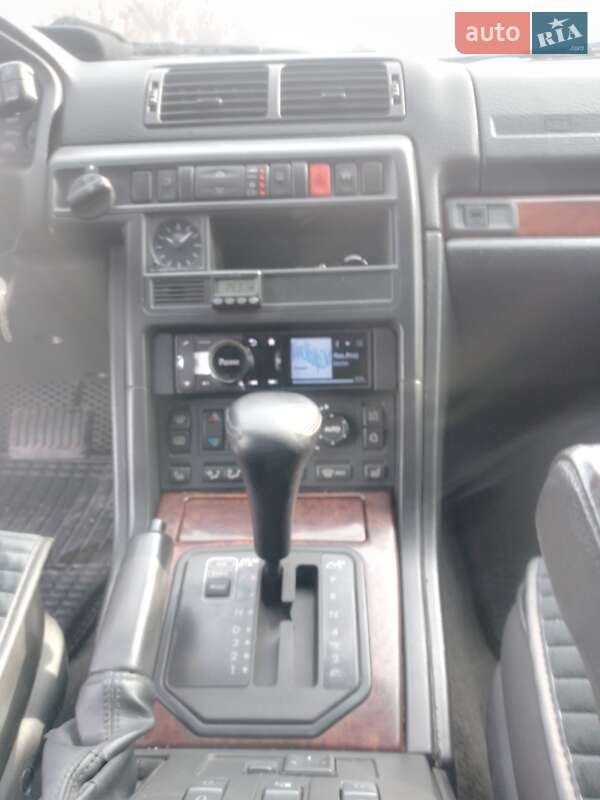 Внедорожник / Кроссовер Land Rover Range Rover 1998 в Сумах