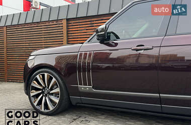 Внедорожник / Кроссовер Land Rover Range Rover 2018 в 