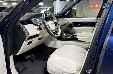 Внедорожник / Кроссовер Land Rover Range Rover 2023 в 