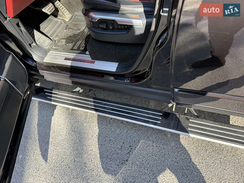 Внедорожник / Кроссовер Land Rover Range Rover 2010 в Тернополе