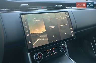 Внедорожник / Кроссовер Land Rover Range Rover 2023 в 