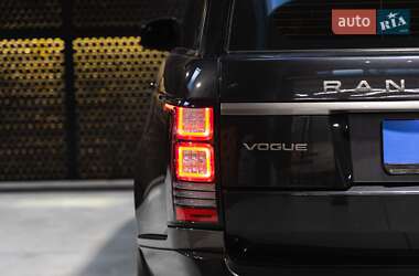 Позашляховик / Кросовер Land Rover Range Rover 2013 в 