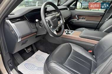 Внедорожник / Кроссовер Land Rover Range Rover 2023 в 