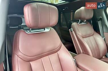 Внедорожник / Кроссовер Land Rover Range Rover 2023 в 