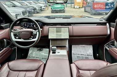Внедорожник / Кроссовер Land Rover Range Rover 2023 в 