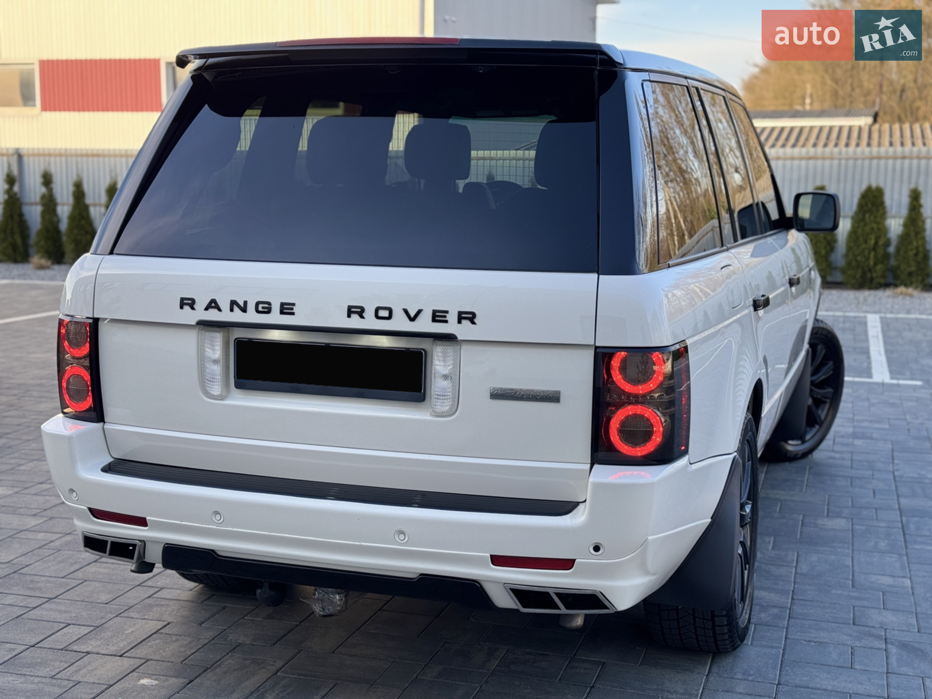 2010 Land Rover Range Rover - мініатюра 20