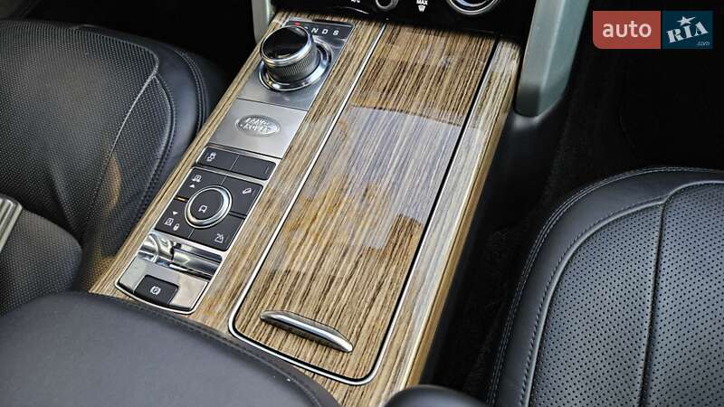Позашляховик / Кросовер Land Rover Range Rover 2019 в Сваляві