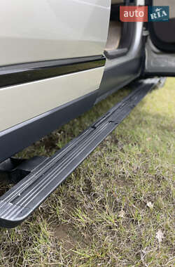 Внедорожник / Кроссовер Land Rover Range Rover 2013 в 