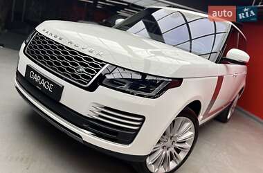 Внедорожник / Кроссовер Land Rover Range Rover 2018 в 