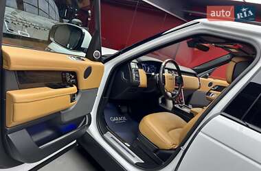 Внедорожник / Кроссовер Land Rover Range Rover 2018 в 